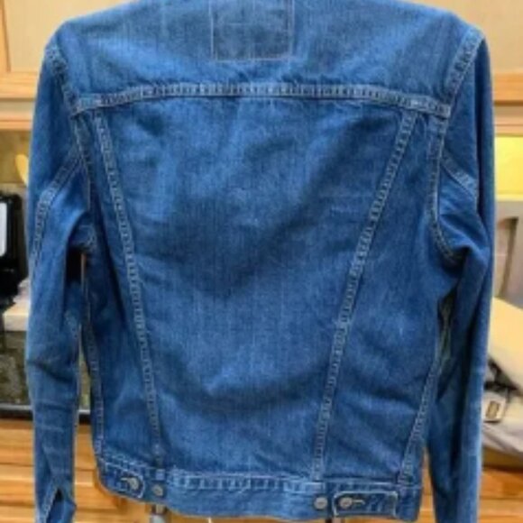 Levi’s 2012 Trucker Denim Jacket - Medium Wash - Men’s Small … - Picture 2 of 9